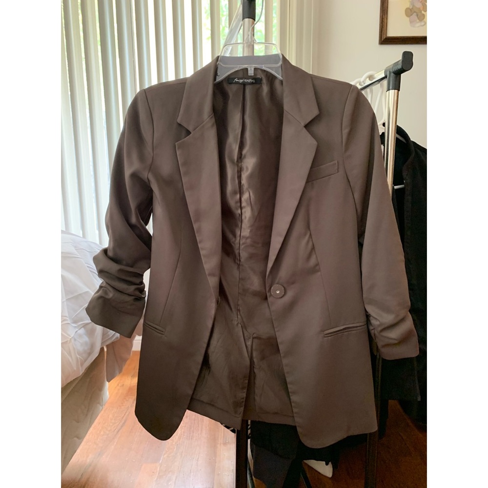 Brown Blazer Foreign Exchange